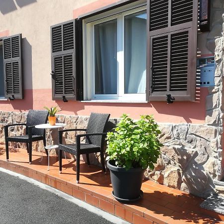 Apartmán Casarina Ventimiglia Exteriér fotografie