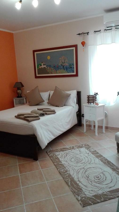 Apartmán Casarina Ventimiglia Exteriér fotografie